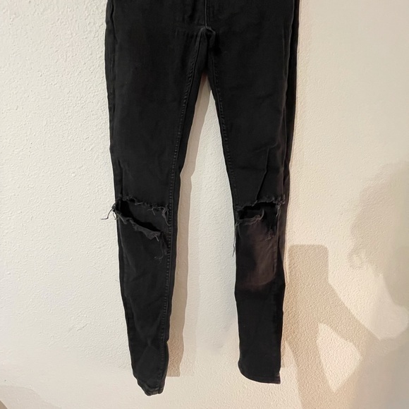 Brandy Melville jeans 26 Sm distressed gray straight bootcut frayed ripped jean - Picture 15 of 15